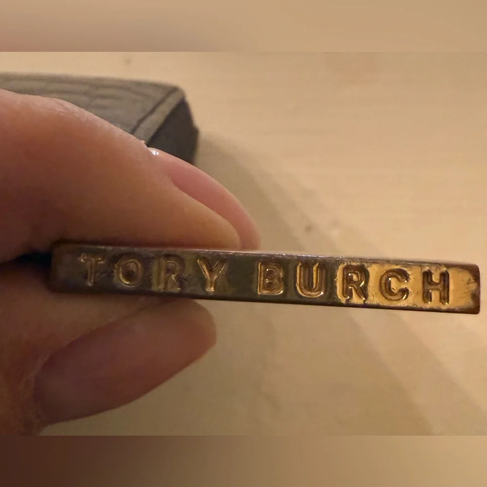 Tory Burch Britten Zip Continental Wallet in black croc-embossed leather EUC - Picture 7 of 11